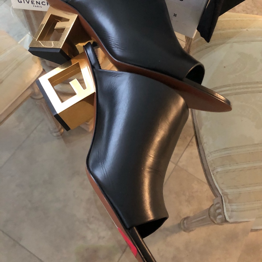 Givenchy slides - Picture 5 of 6